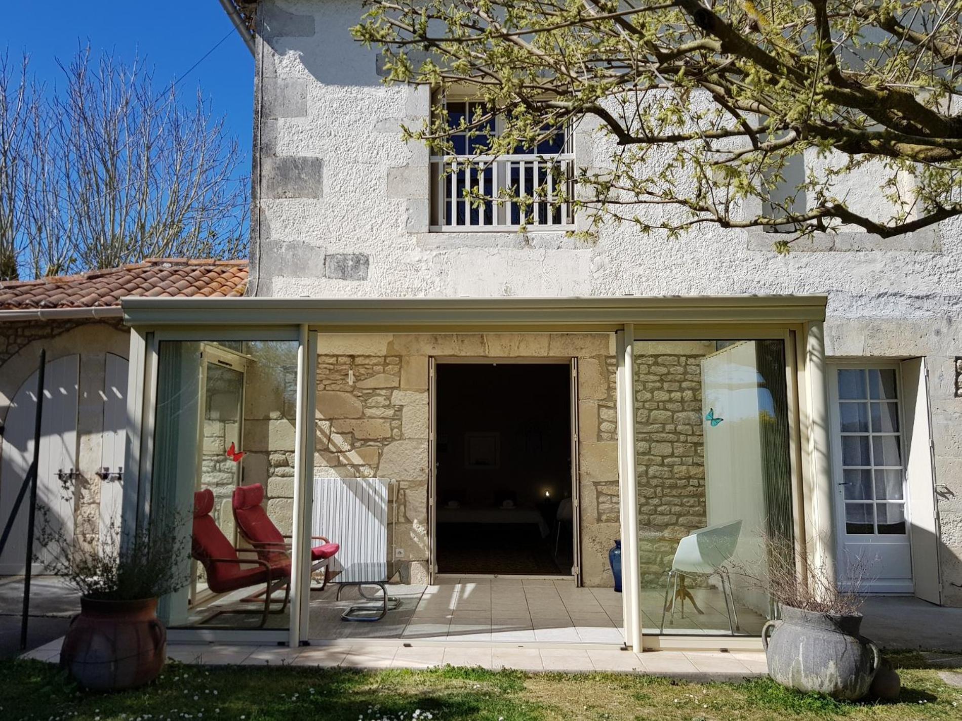 Domaine De Pelouaille - Chambre D'Hotes Saint-Jean-dʼAngély Kültér fotó