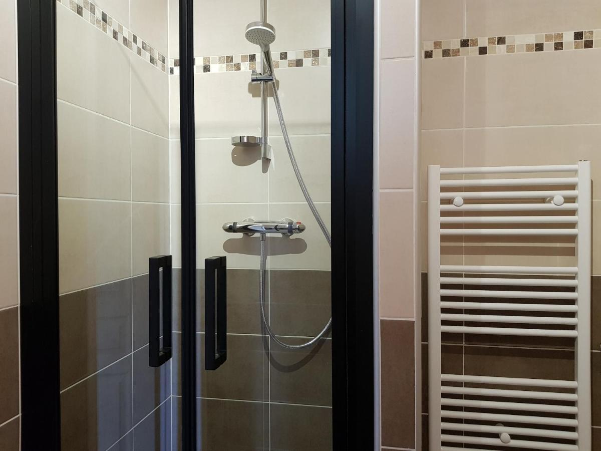 Domaine De Pelouaille - Chambre D'Hotes Saint-Jean-dʼAngély Kültér fotó