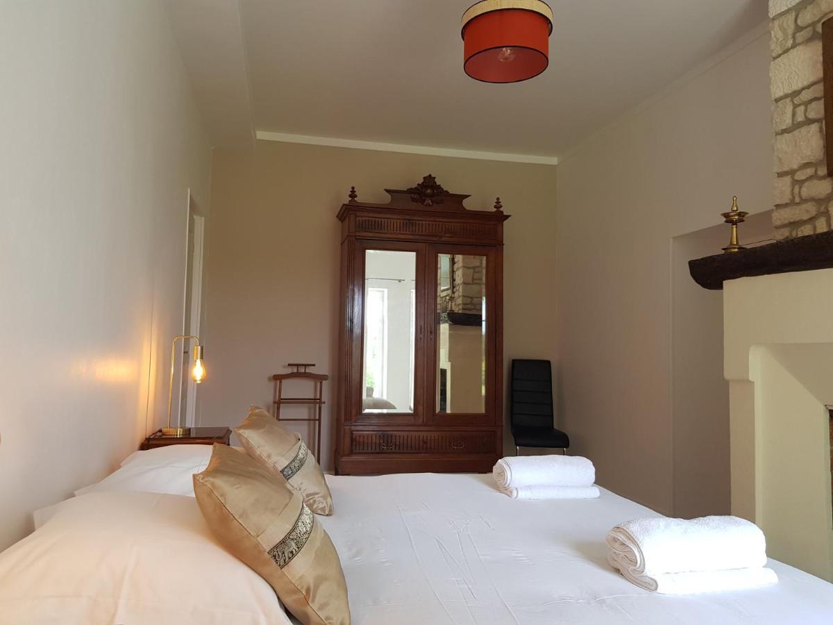 Domaine De Pelouaille - Chambre D'Hotes Saint-Jean-dʼAngély Kültér fotó